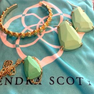 Kendra Scott necklace, earrings, and bracelet set